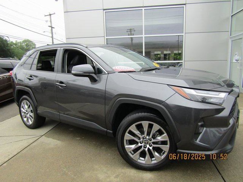 Certified 2023 Toyota RAV4 XLE Premium image 1