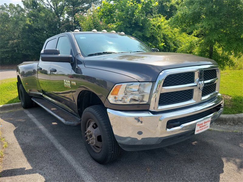 Used 2018 RAM 3500 Tradesman w/ Chrome Appearance Group image 1