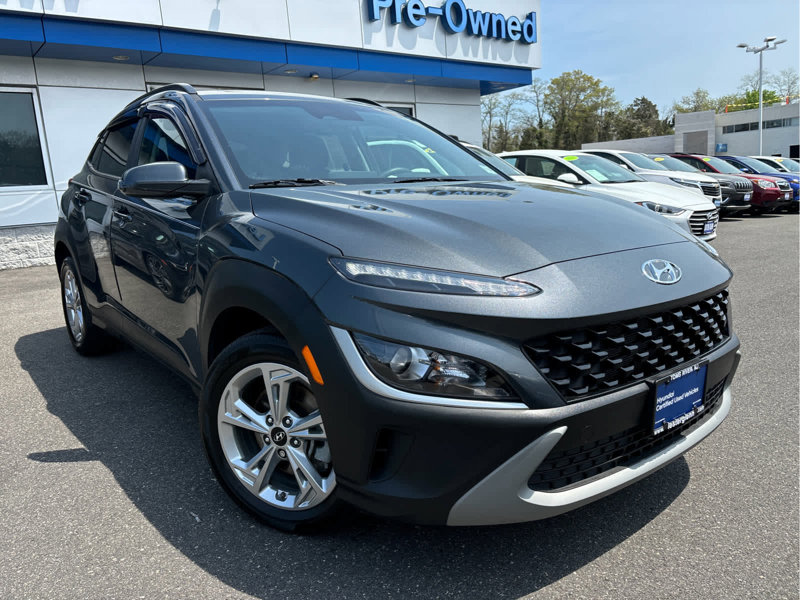 Certified 2022 Hyundai Kona SEL w/ Cargo Package image 1