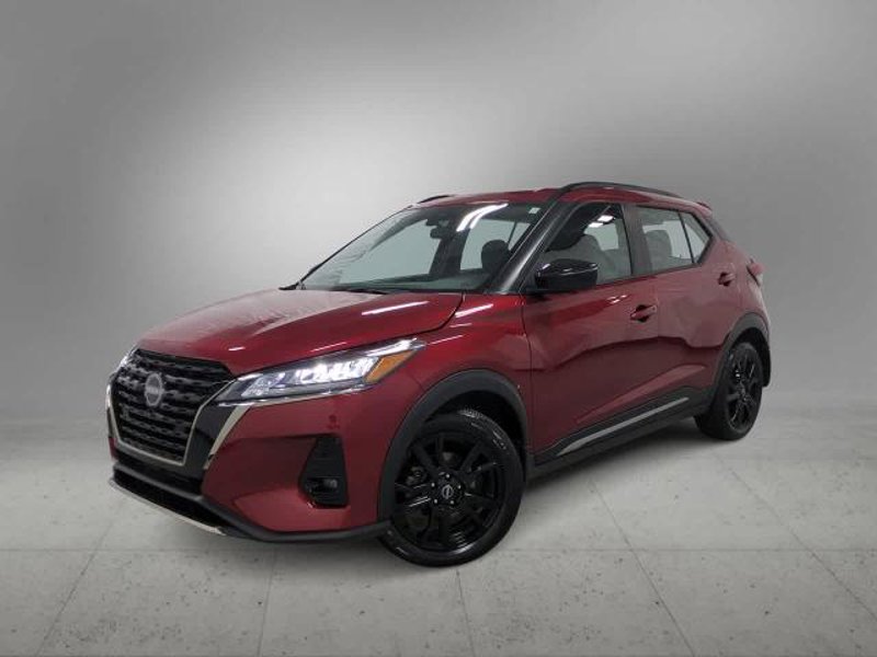 Certified 2024 Nissan Kicks SR image 1