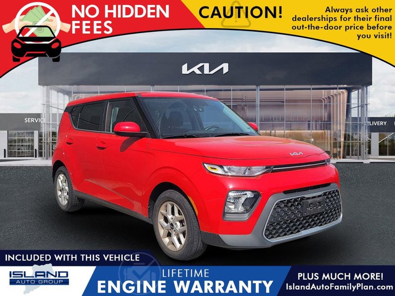 Certified 2022 Kia Soul LX w/ Technology Package image 1