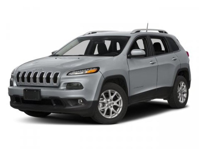 Used 2018 Jeep Cherokee Latitude w/ Safety Group image 1