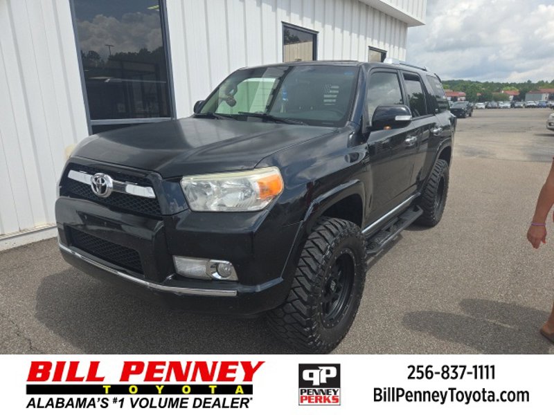 Used 2013 Toyota 4Runner SR5 image 1