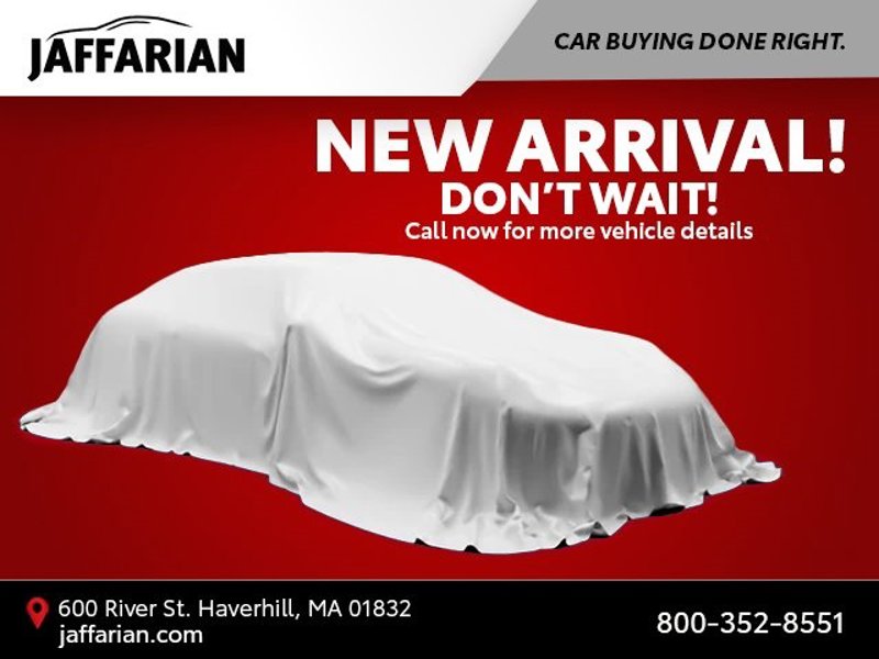 Used 2023 Toyota Camry SE image 1