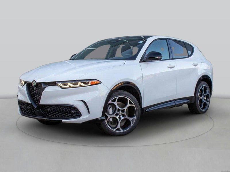 New 2025 Alfa Romeo Tonale image 1