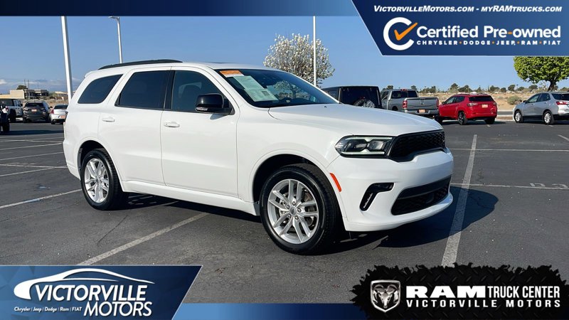 Certified 2023 Dodge Durango GT image 1