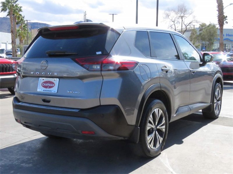 Used 2023 Nissan Rogue SV image 1