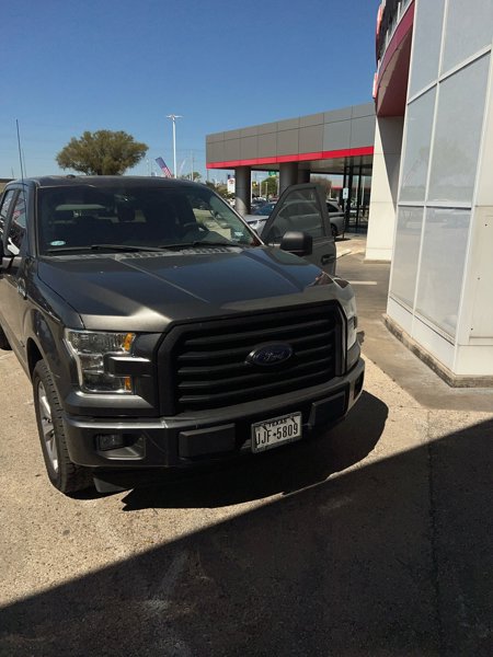 Used 2017 Ford F150 XL w/ Equipment Group 101A Mid image 1