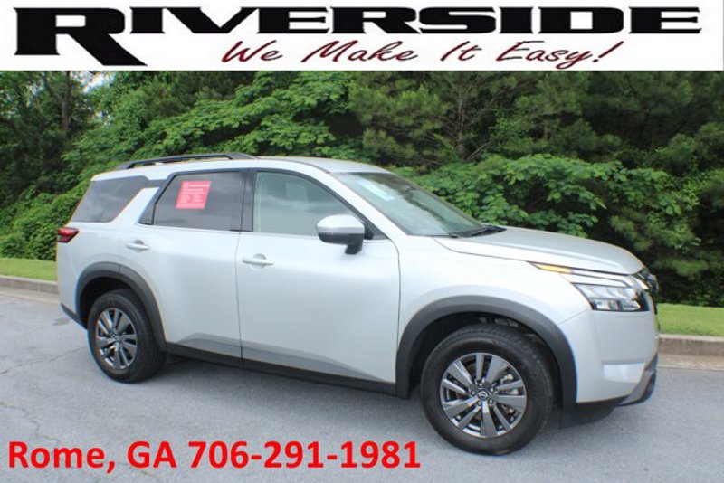 Certified 2025 Nissan Pathfinder SV image 1