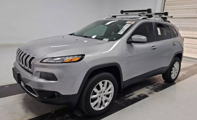 Used 2014 Jeep Cherokee Limited w/ Technology Group image 1