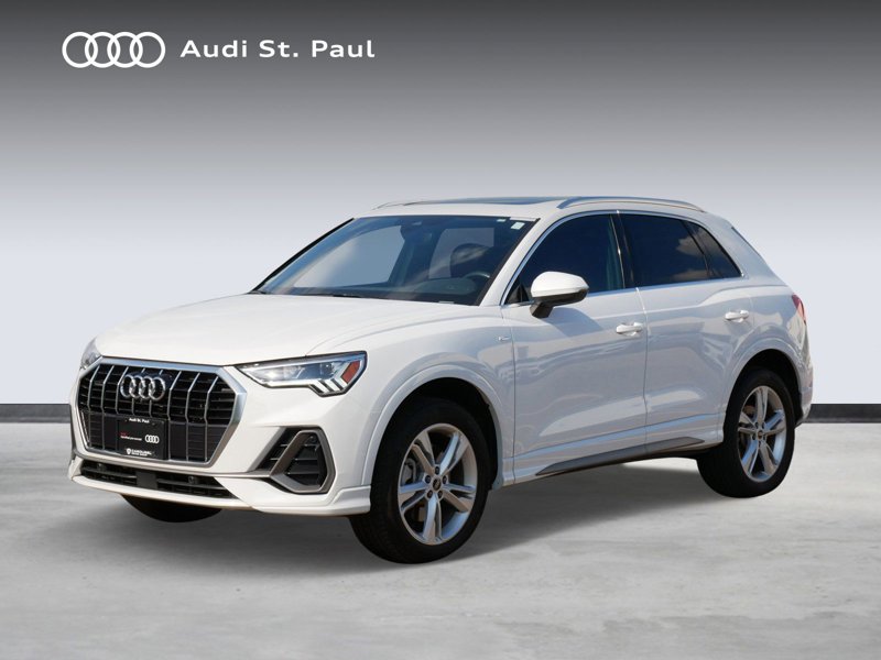 Certified 2022 Audi Q3 2.0T Premium Plus image 1