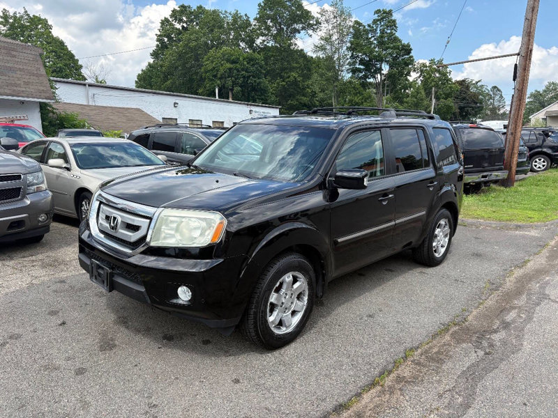 Used 2011 Honda Pilot Touring image 1