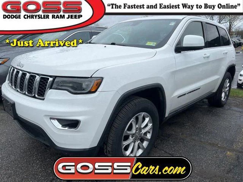 Certified 2022 Jeep Grand Cherokee Laredo X image 1