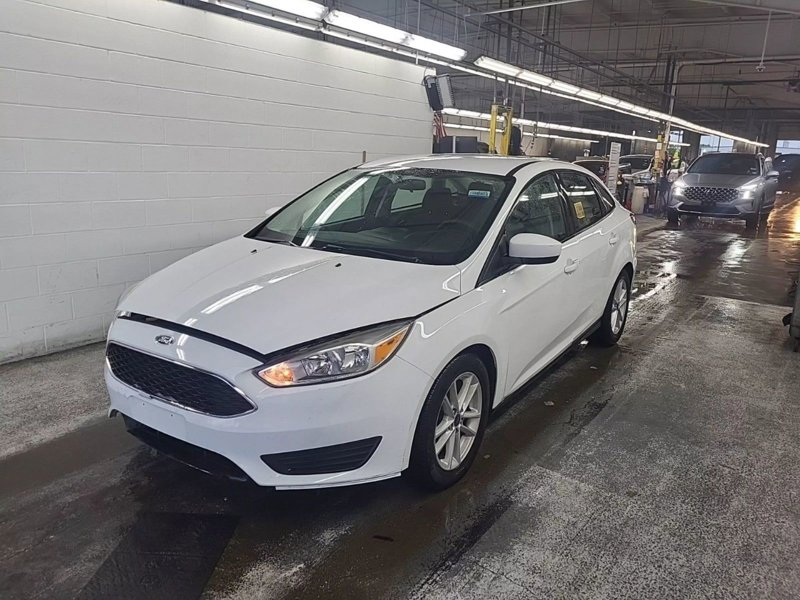 Used 2018 Ford Focus SE image 1
