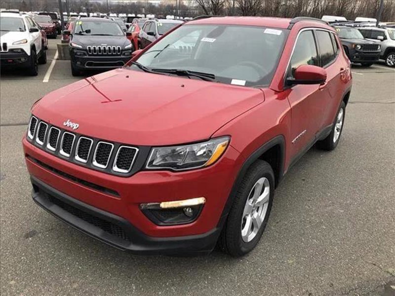 Certified 2020 Jeep Compass Latitude w/ Cold Weather Group image 1
