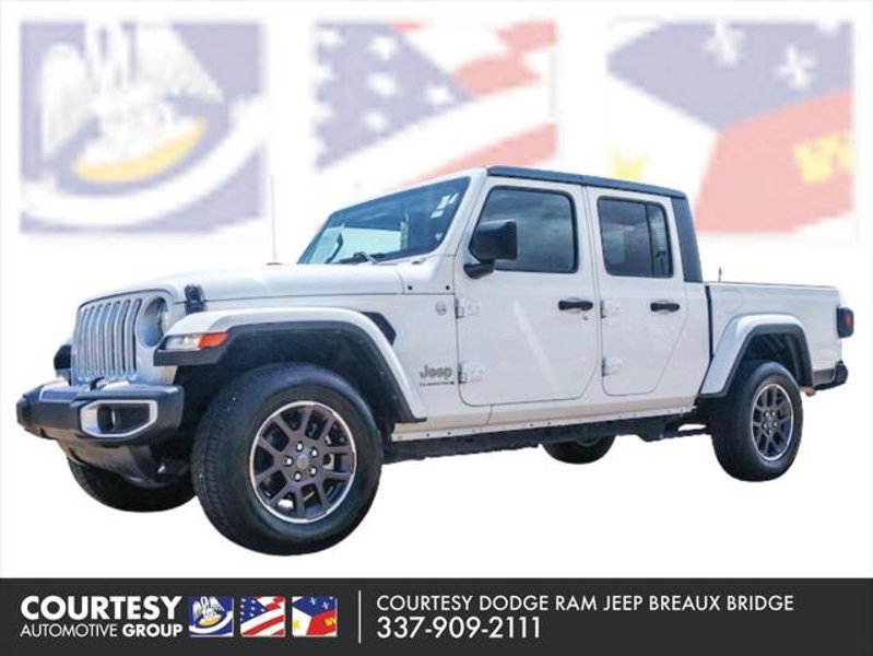 Certified 2023 Jeep Gladiator Overland image 1