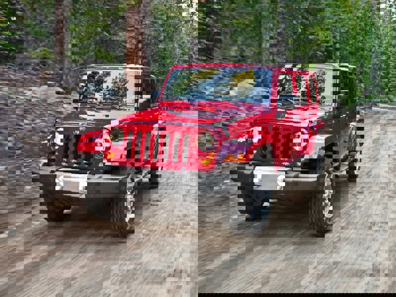 Used 2012 Jeep Wrangler Unlimited Sport image 1
