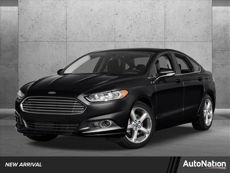 Used 2016 Ford Fusion SE image 1