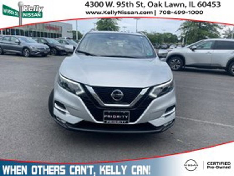 Certified 2021 Nissan Rogue Sport SL image 1