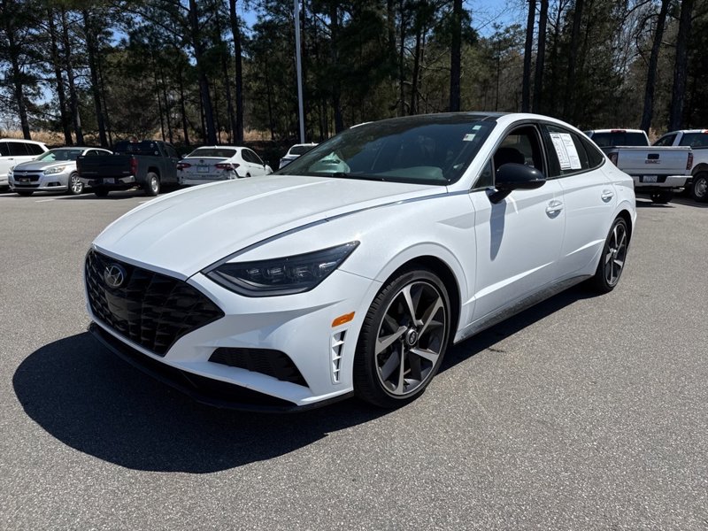 Used 2023 Hyundai Sonata SEL Plus image 1