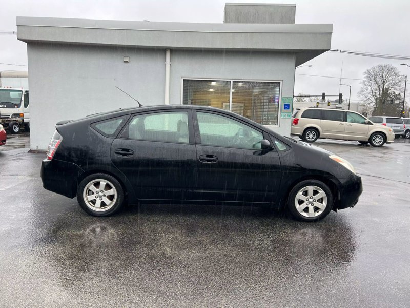 Used 2005 Toyota Prius image 1