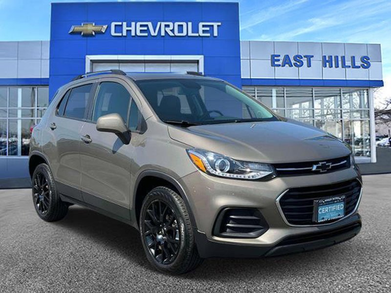 Certified 2021 Chevrolet Trax LT w/ Driver Confidence Package image 1
