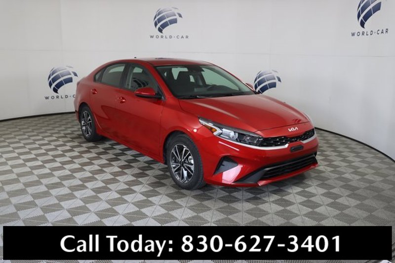 Certified 2023 Kia Forte LXS image 1