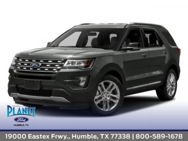 Used 2017 Ford Explorer XLT w/ Equipment Group 202A image 1