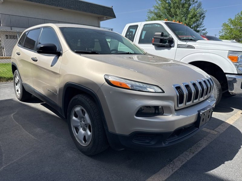 Used 2014 Jeep Cherokee Sport w/ Cold Weather Group image 1