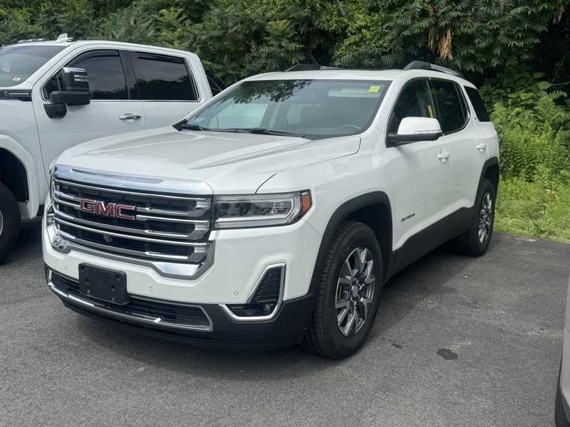 Used 2023 GMC Acadia SLT w/ Technology Package image 1