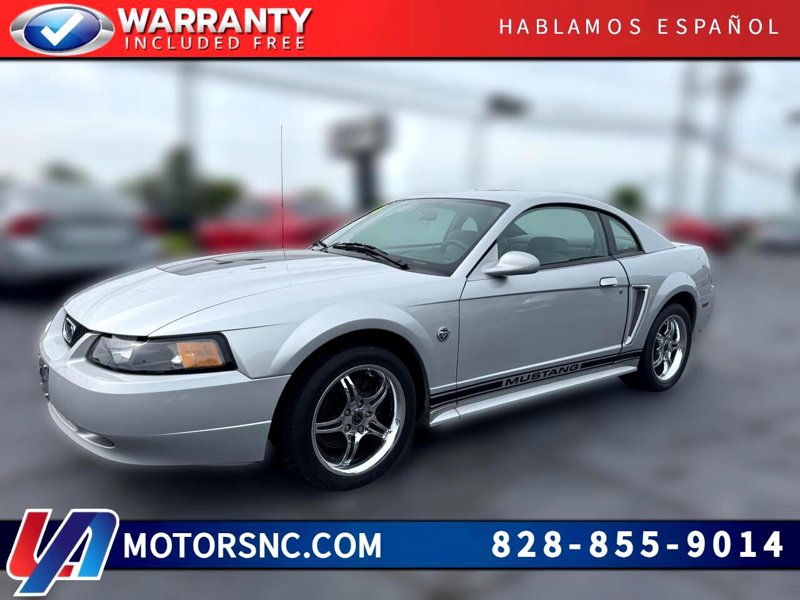 Used 2004 Ford Mustang Coupe image 1