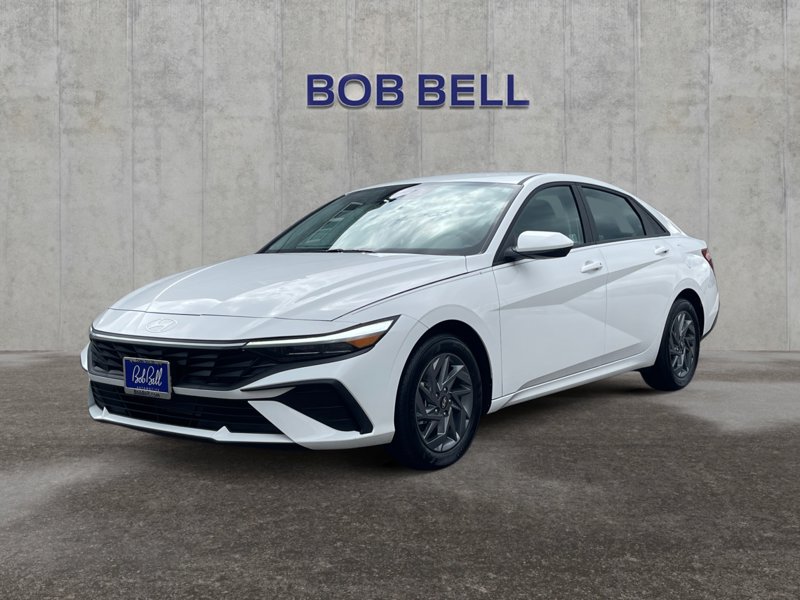 Certified 2024 Hyundai Elantra SEL image 1