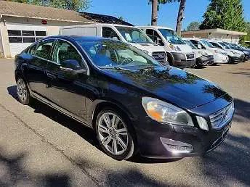 Used 2011 Volvo S60 T6 image 1