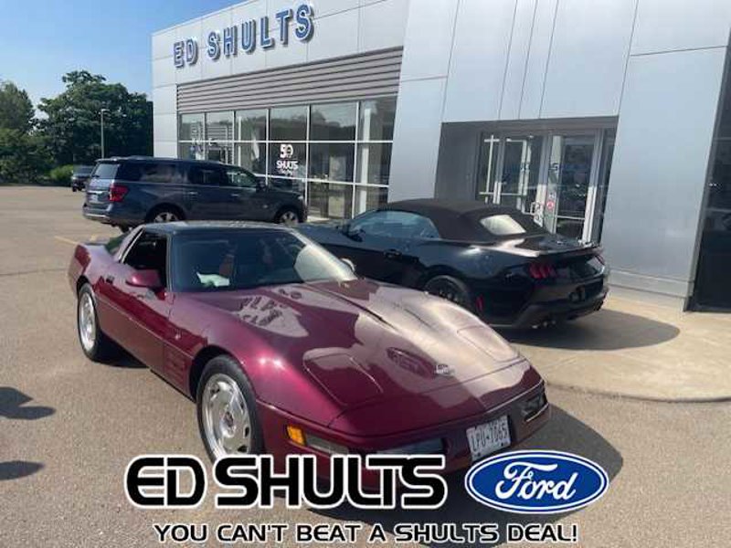 Used 1993 Chevrolet Corvette Coupe image 1