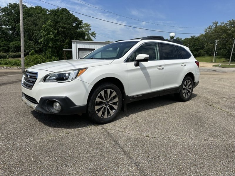 Used 2016 Subaru Outback 2.5i Limited image 1