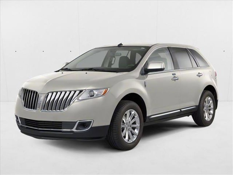 Used 2011 Lincoln MKX 2WD w/ 101A Rapid Spec Order Code image 1