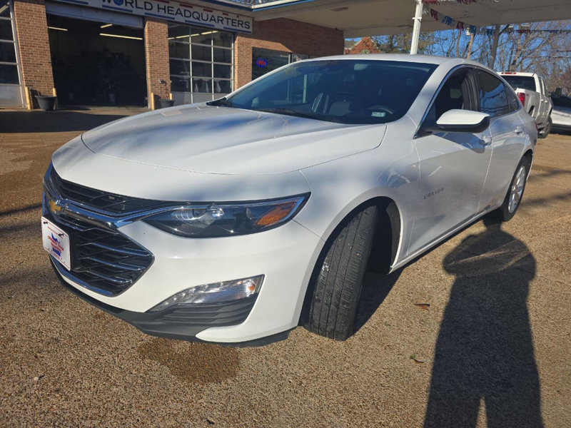 Used 2023 Chevrolet Malibu LT image 1