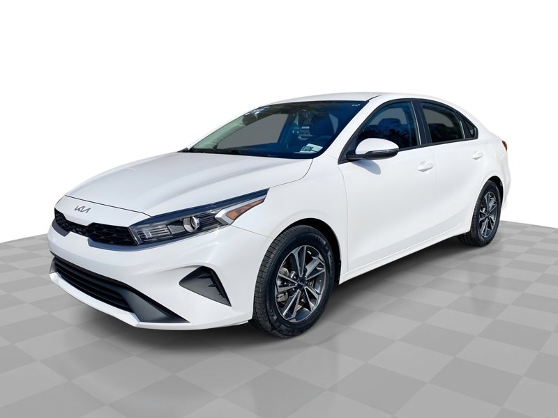 Used 2023 Kia Forte LXS w/ LXS Technology Package image 1