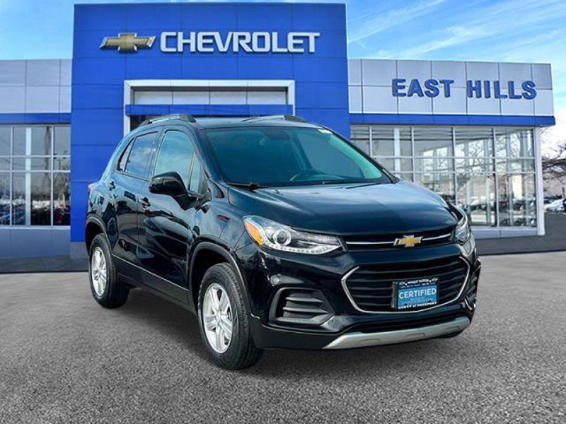 Certified 2022 Chevrolet Trax LT w/ LT Convenience Package image 1