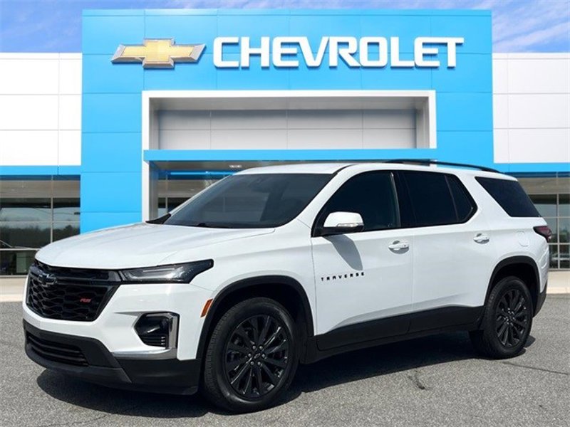 Certified 2022 Chevrolet Traverse RS image 1