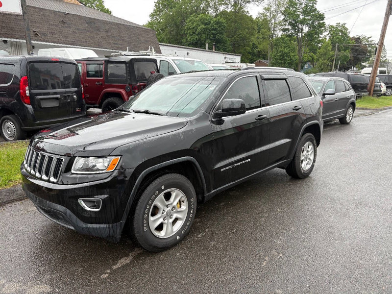 Used 2016 Jeep Grand Cherokee Laredo w/ Quick Order Package 23E image 1