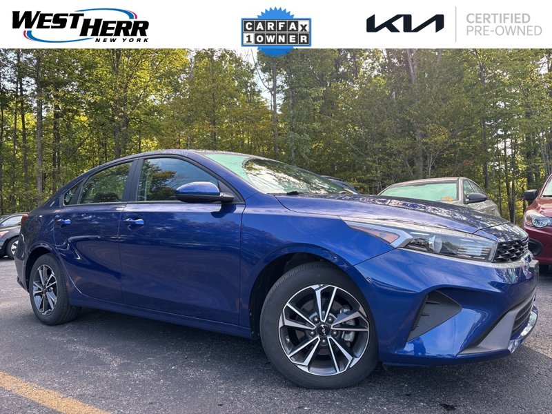 Certified 2023 Kia Forte LXS image 1