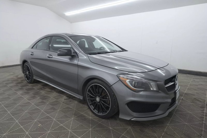 Used 2014 Mercedes-Benz CLA 250 4MATIC image 1