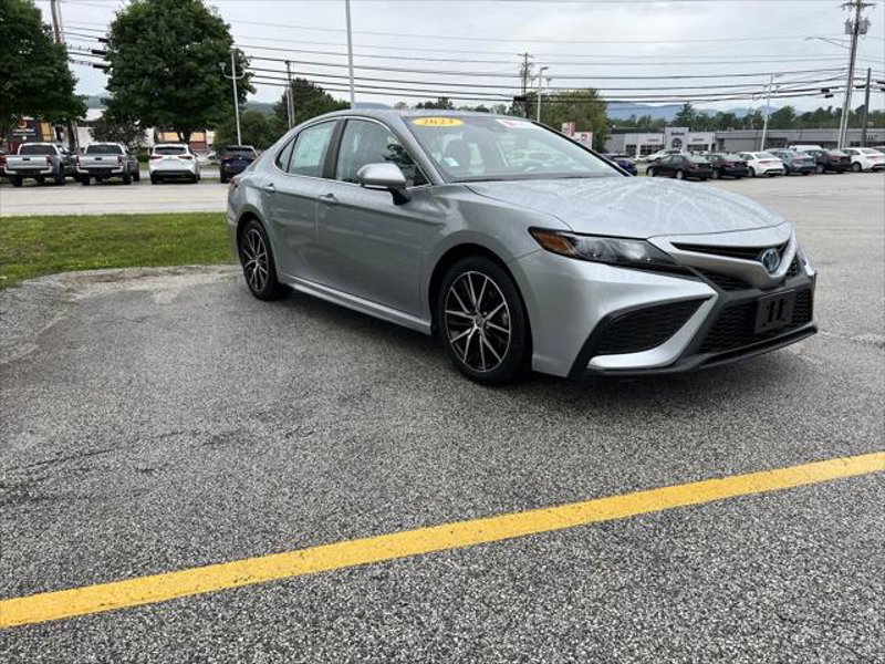 Certified 2023 Toyota Camry SE w/ Cold Weather Package image 1