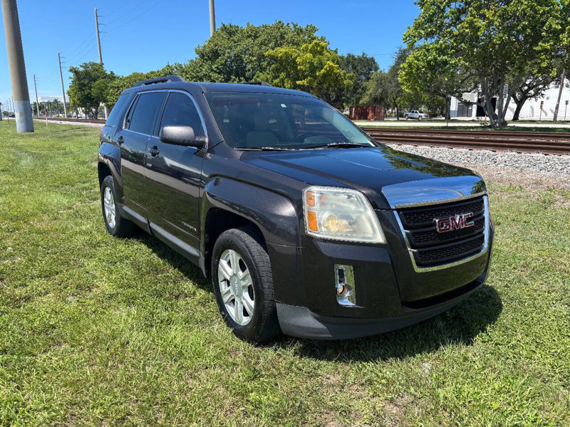 Used 2015 GMC Terrain SLT w/ Safety Package image 1