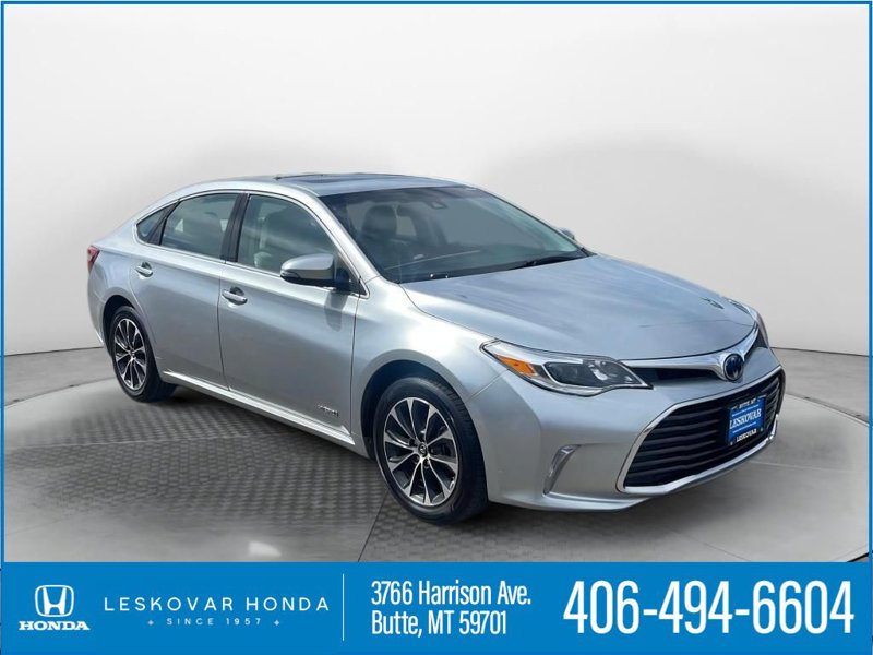 Used 2018 Toyota Avalon XLE Premium image 1