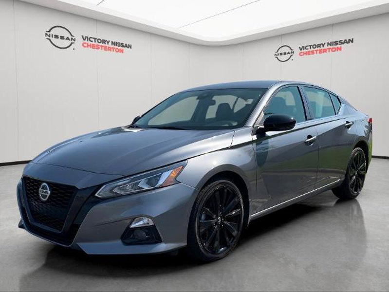 Certified 2022 Nissan Altima 2.5 SR w/ Midnight Edition Package image 1