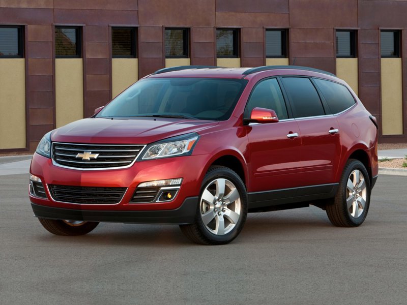 Used 2017 Chevrolet Traverse LT w/ Style and Technology Package image 1