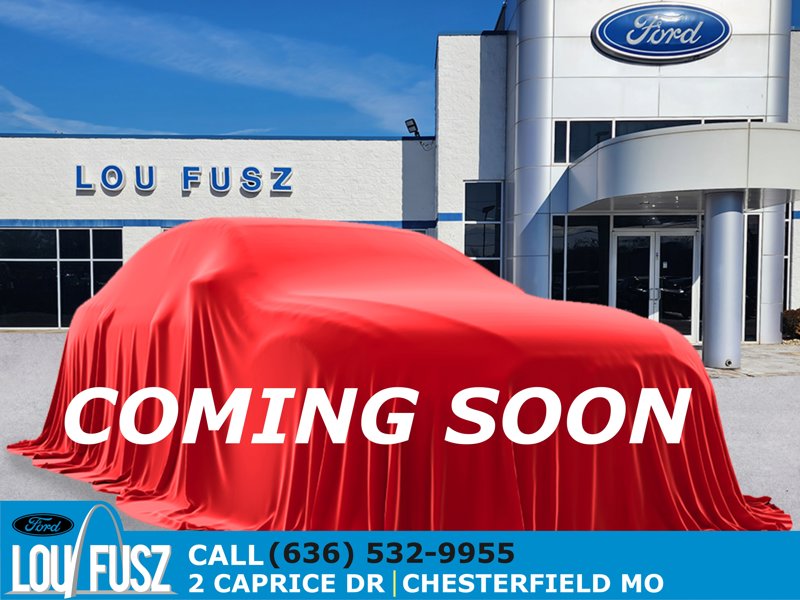 Used 2021 GMC Acadia AT4 w/ Technology Package image 1