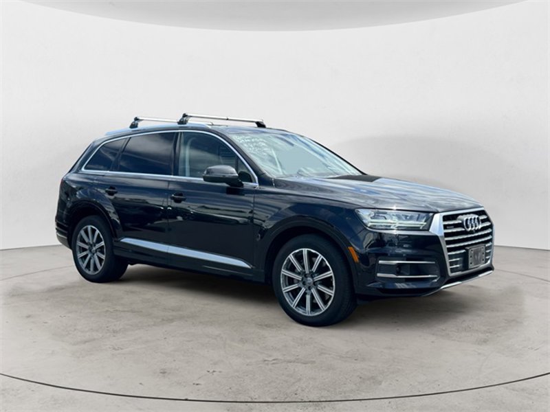 Used 2019 Audi Q7 3.0T Prestige w/ Prestige Package image 1